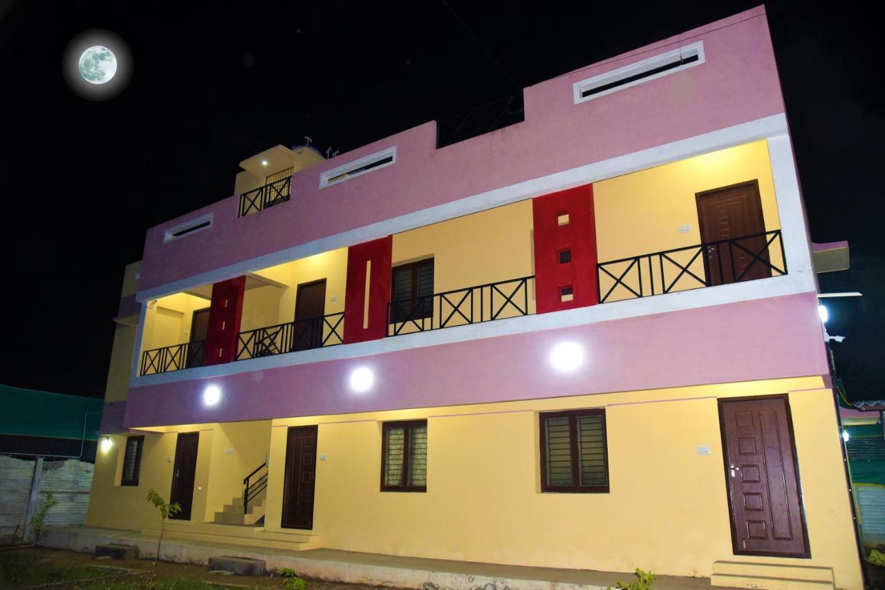 Kumbakonam Inn Hotels - Kumbakonam Inn Stay Exterior photo